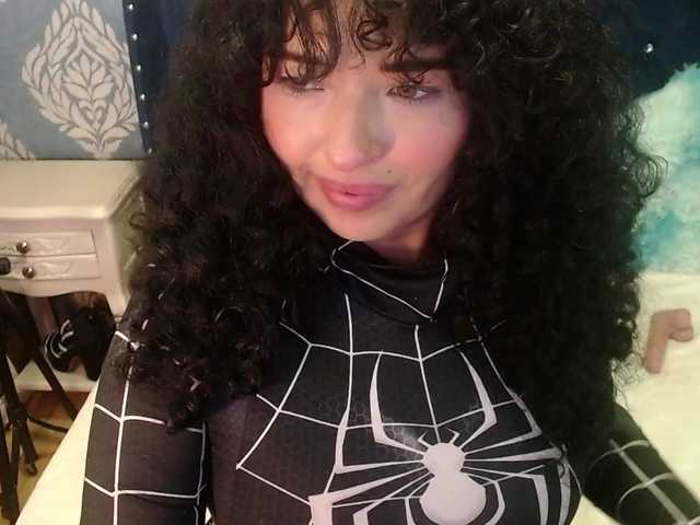 sofiacowperx live cam on BongaCams