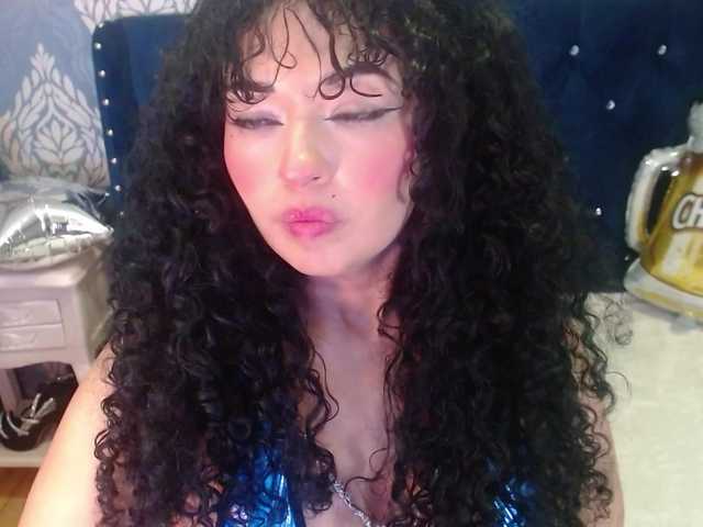 sofiacowperx live cam on BongaCams