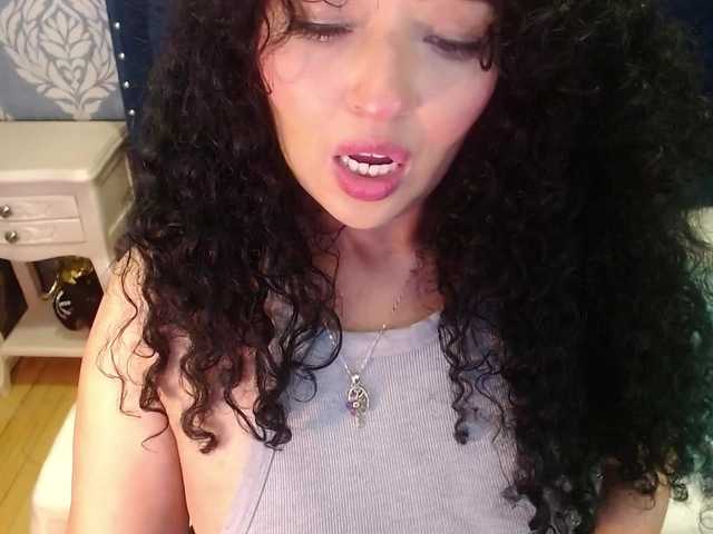 sofiacowperx live cam on BongaCams
