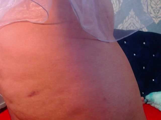 sofiacowperx live webcam show