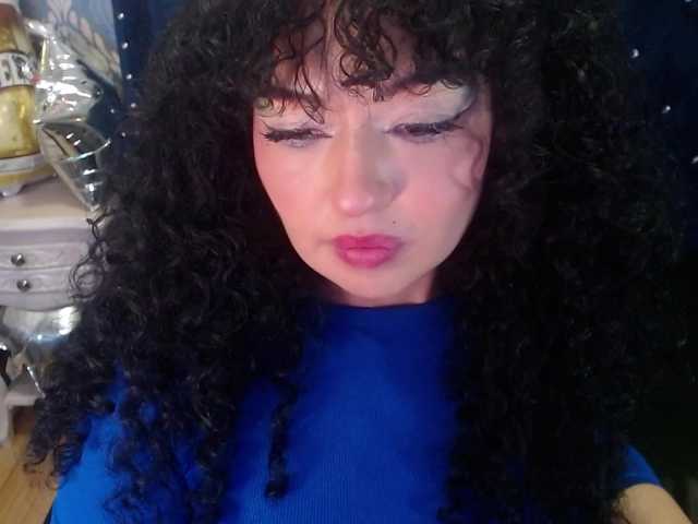 sofiacowperx