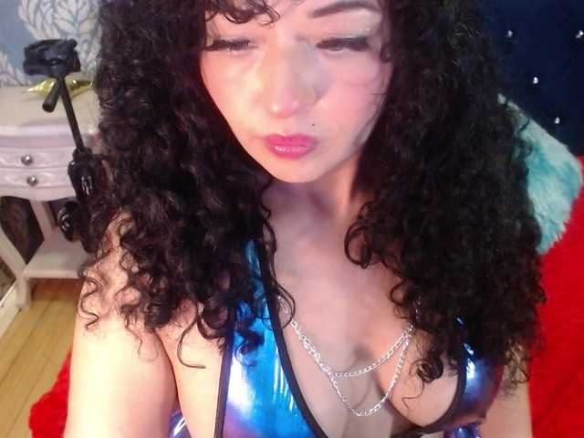 sofiacowperx live cam on BongaCams