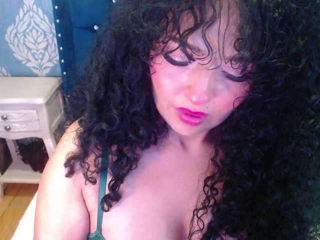 sofiacowperx live sex show