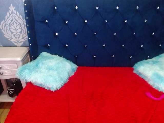 sofiacowperx live cam on BongaCams