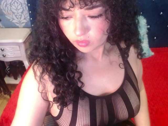 sofiacowperx