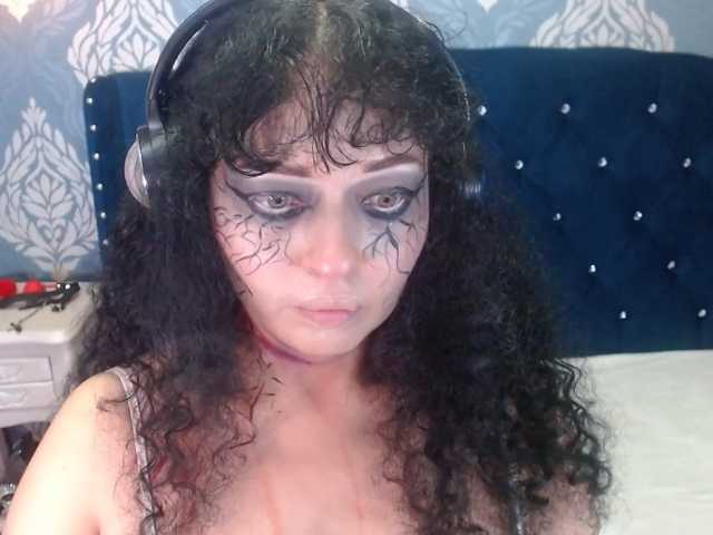 sofiaCowperx live cam on BongaCams