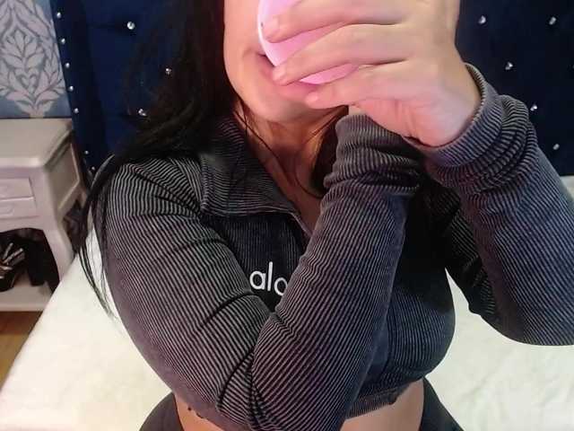 sofiacowperx live cam on BongaCams