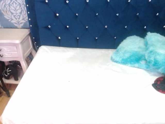 sofiacowperx live cam on BongaCams