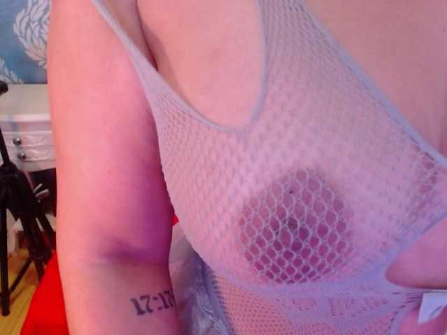 sofiacowperx live webcam show