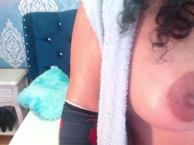 sofiacowperx live cam on BongaCams