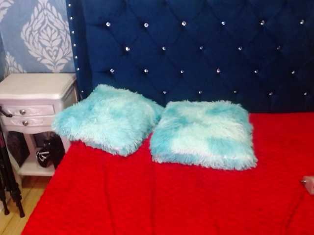 sofiacowperx live cam on BongaCams