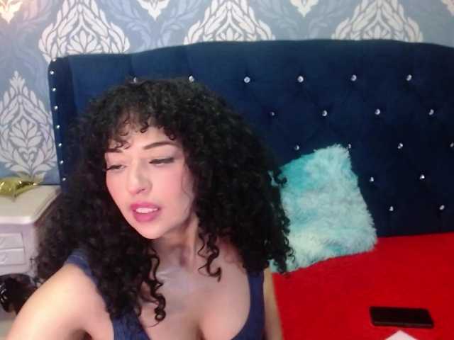 sofiaCowperx live cam preview