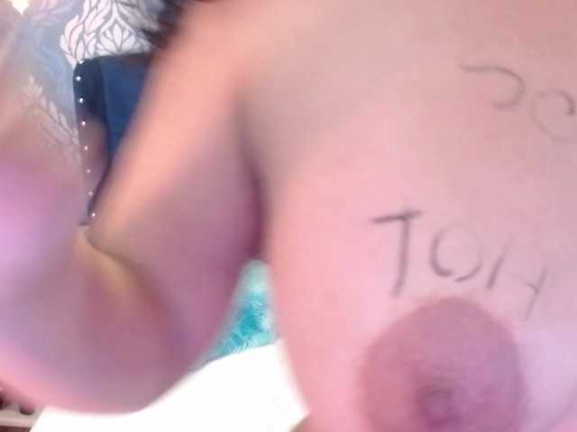 sofiacowperx live cam