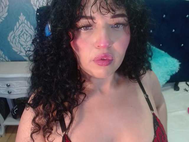 sofiacowperx