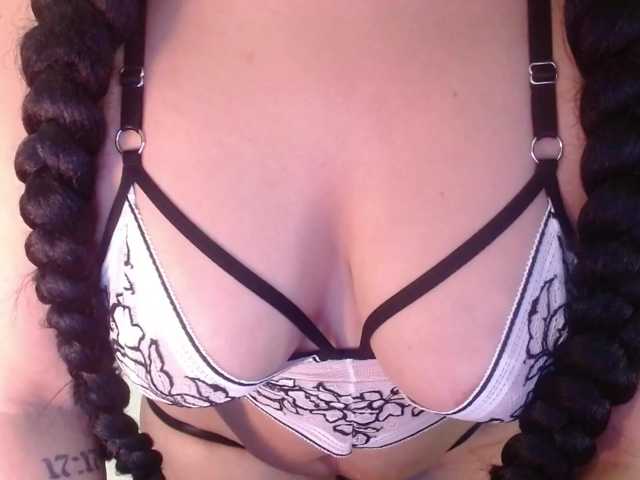 sofiaCowperx