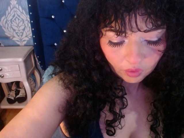 sofiacowperx