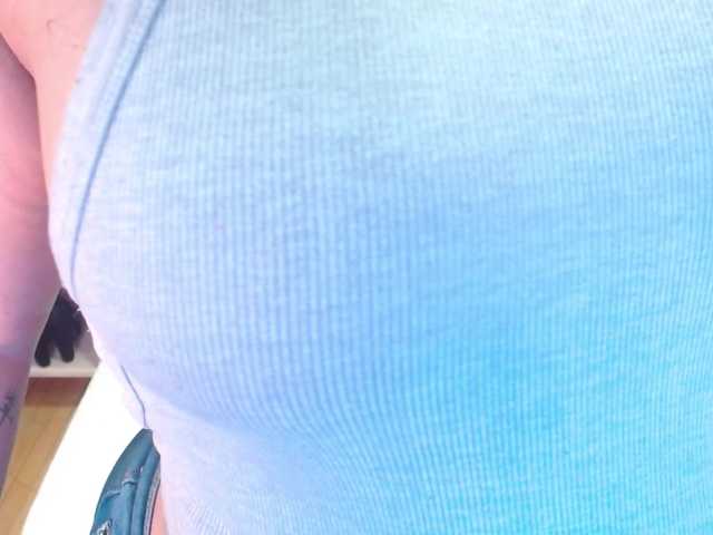 sofiacowperx live cam on BongaCams