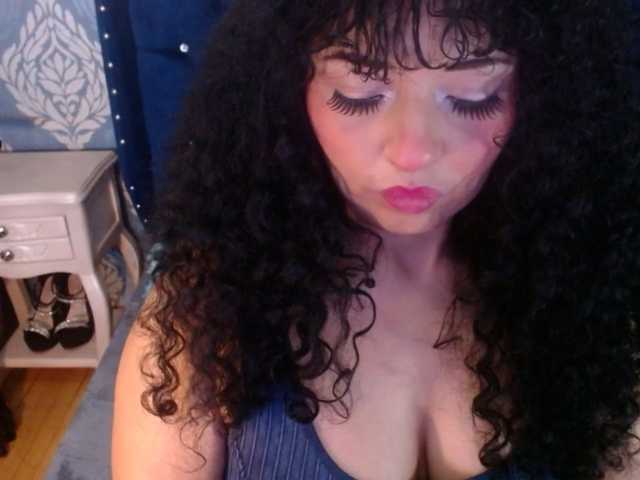 sofiacowperx live cam on BongaCams
