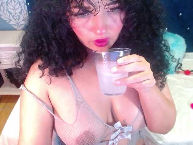 sofiacowperx live sex show
