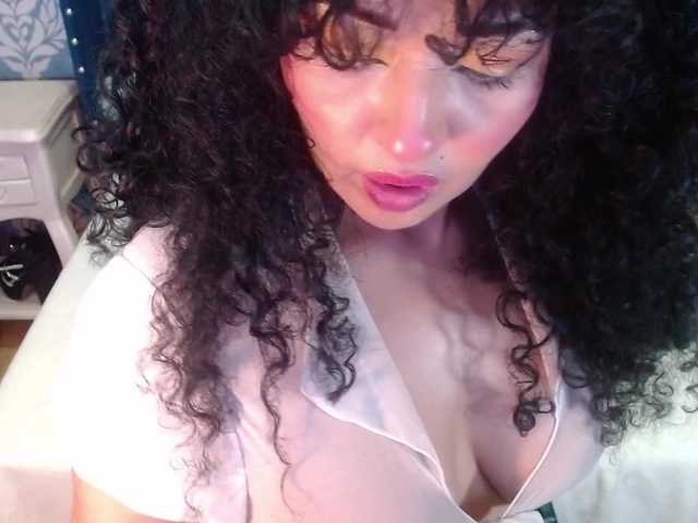 sofiacowperx