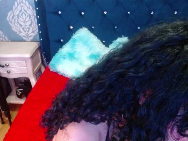 sofiacowperx live cam on BongaCams