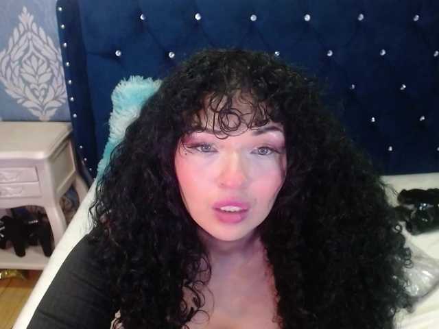 sofiacowperx live cam on BongaCams