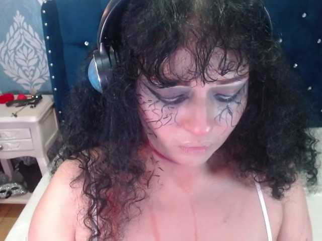 sofiaCowperx