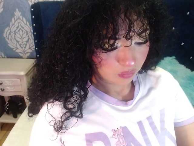 sofiaCowperx live webcam show