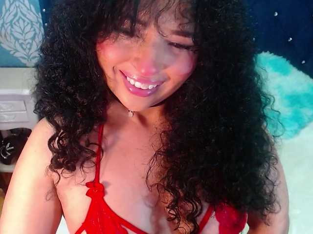 sofiacowperx live cam on BongaCams
