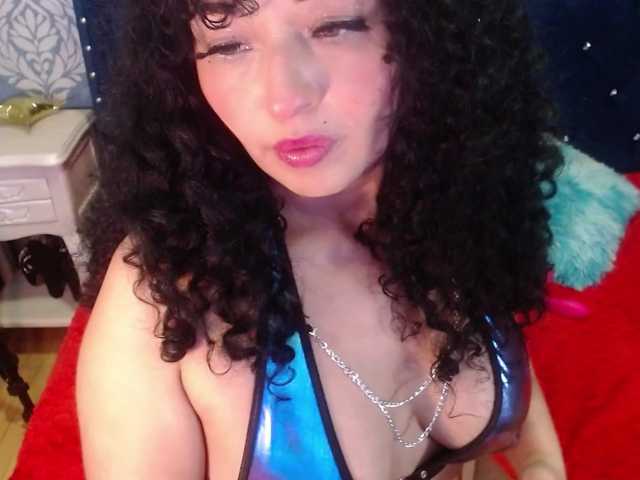 sofiacowperx