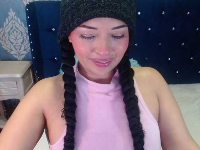 sofiacowperx
