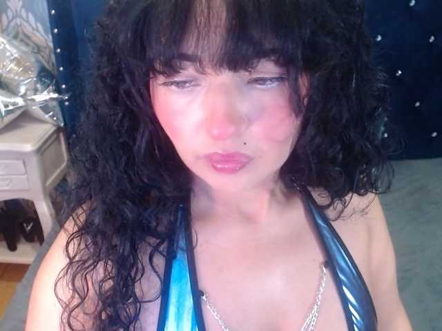 sofiaCowperx live cam preview