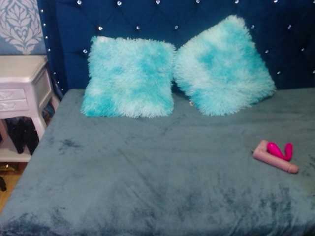 sofiacowperx, live now on BongaCams