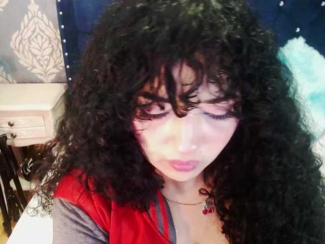 sofiacowperx live cam on BongaCams