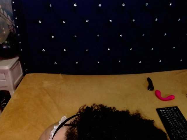 sofiacowperx's BongaCams show and profile