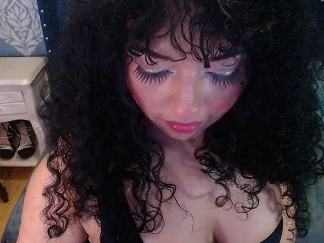 sofiacowperx live cam on BongaCams