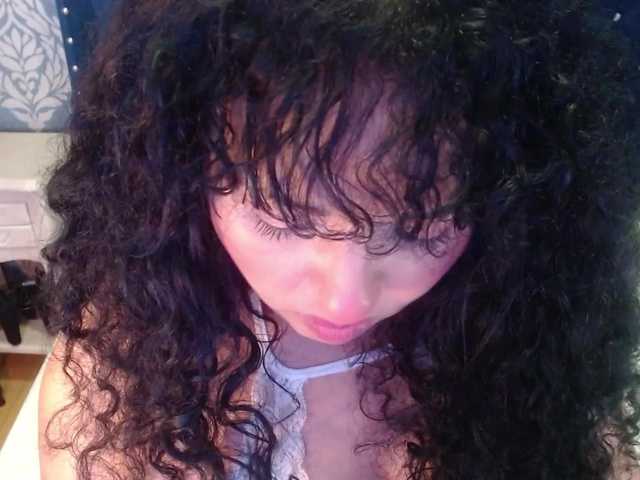sofiacowperx live cam on BongaCams