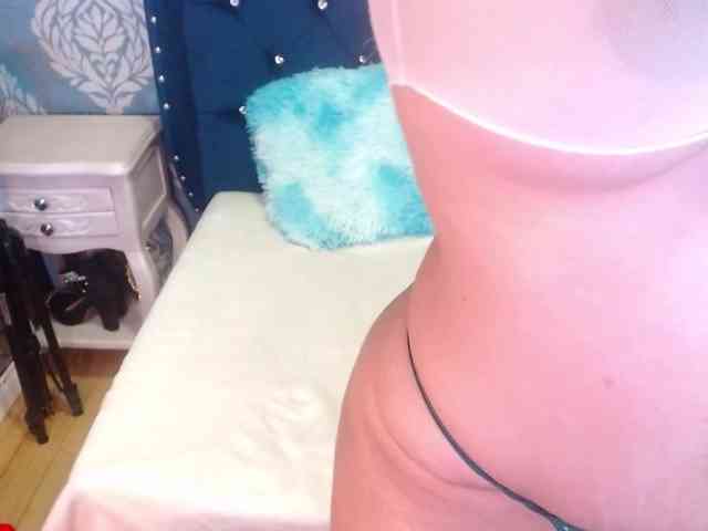 sofiacowperx webcam