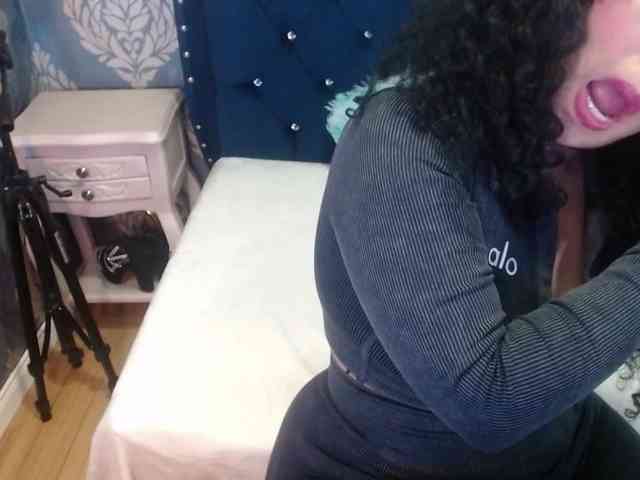 sofiacowperx webcam