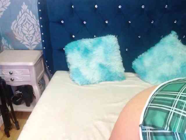 sofiacowperx webcam
