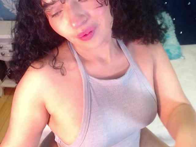 sofiacowperx webcam
