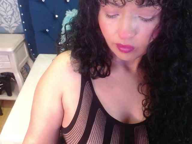 sofiacowperx webcam