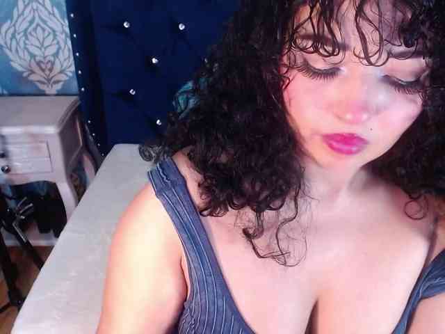 sofiacowperx webcam