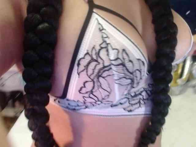 sofiacowperx webcam
