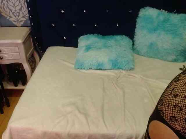sofiacowperx webcam
