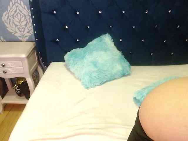 sofiacowperx webcam