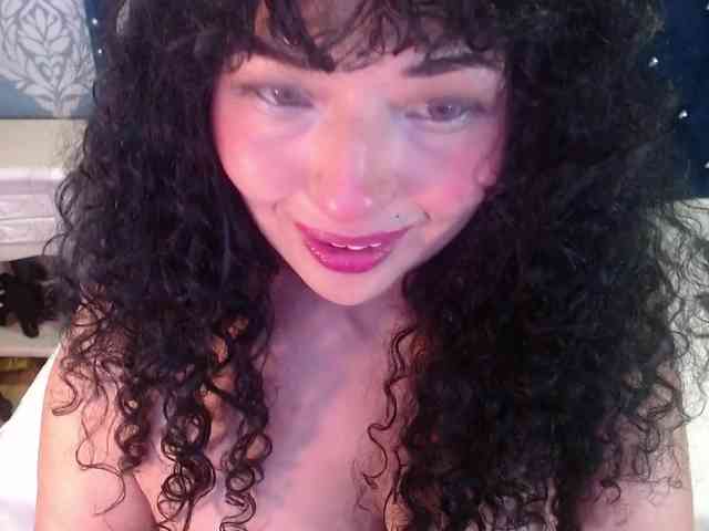 sofiaCowperx