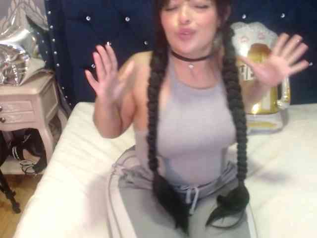 sofiaCowperx