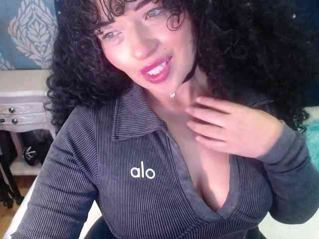 sofiacowperx webcam