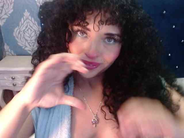sofiacowperx webcam